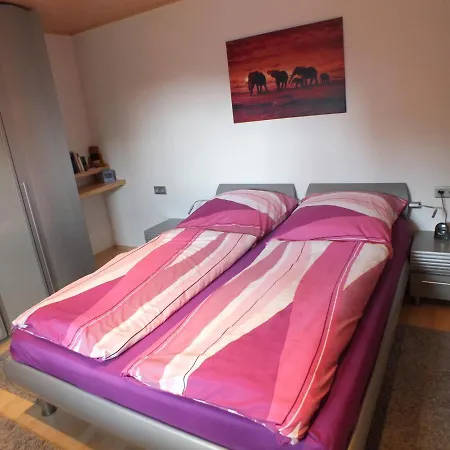 Ferienwohnung Iris Apartment
