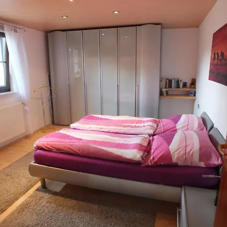 Apartment Ferienwohnung Iris *